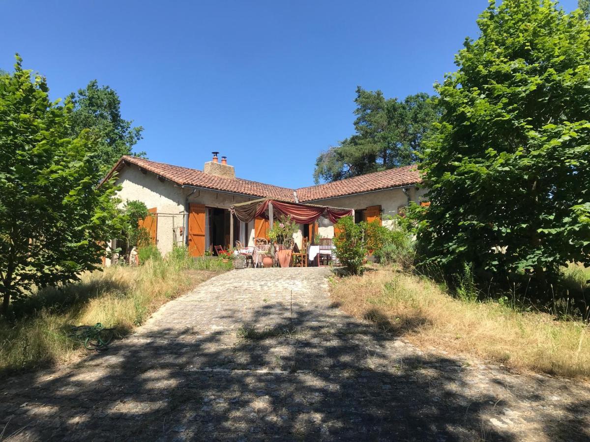 Au Pain Des Anges Hotell Saint-Gervais en-Belin Eksteriør bilde